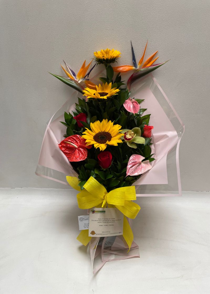 Arreglo floral de cumpleaños 04