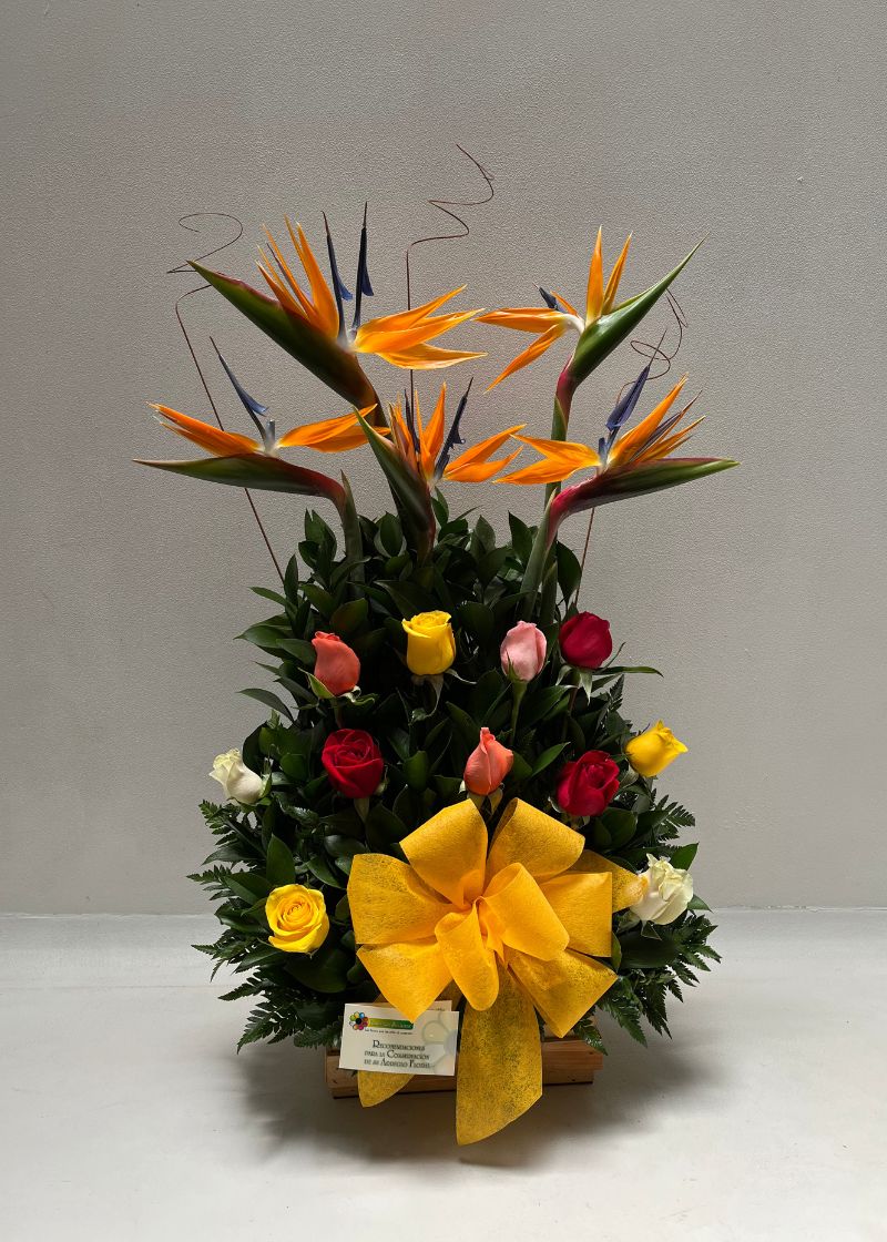 FC05 Arreglo Floral de Cumpleaños