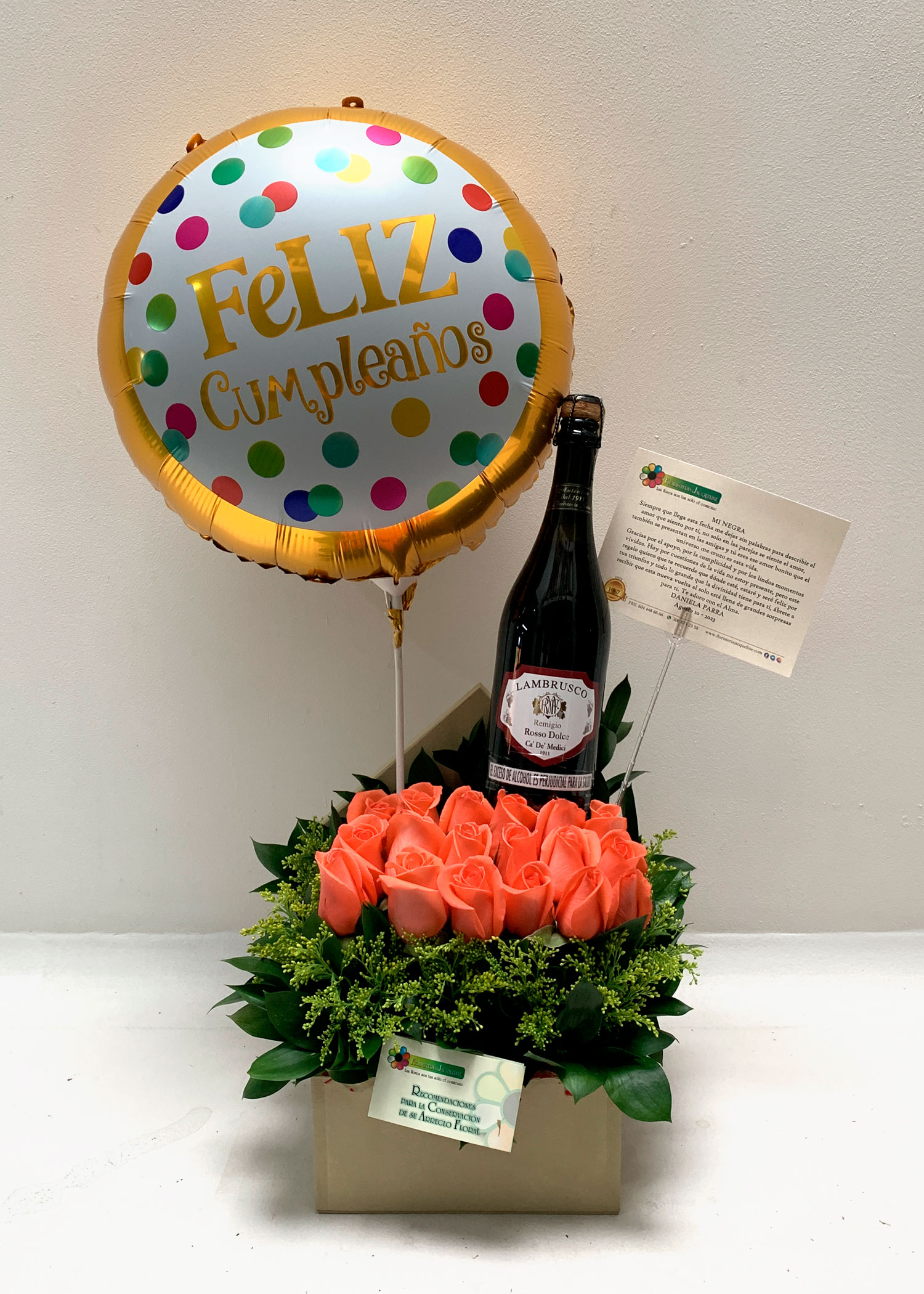 FC22 Arreglo Floral de Cumpleaños