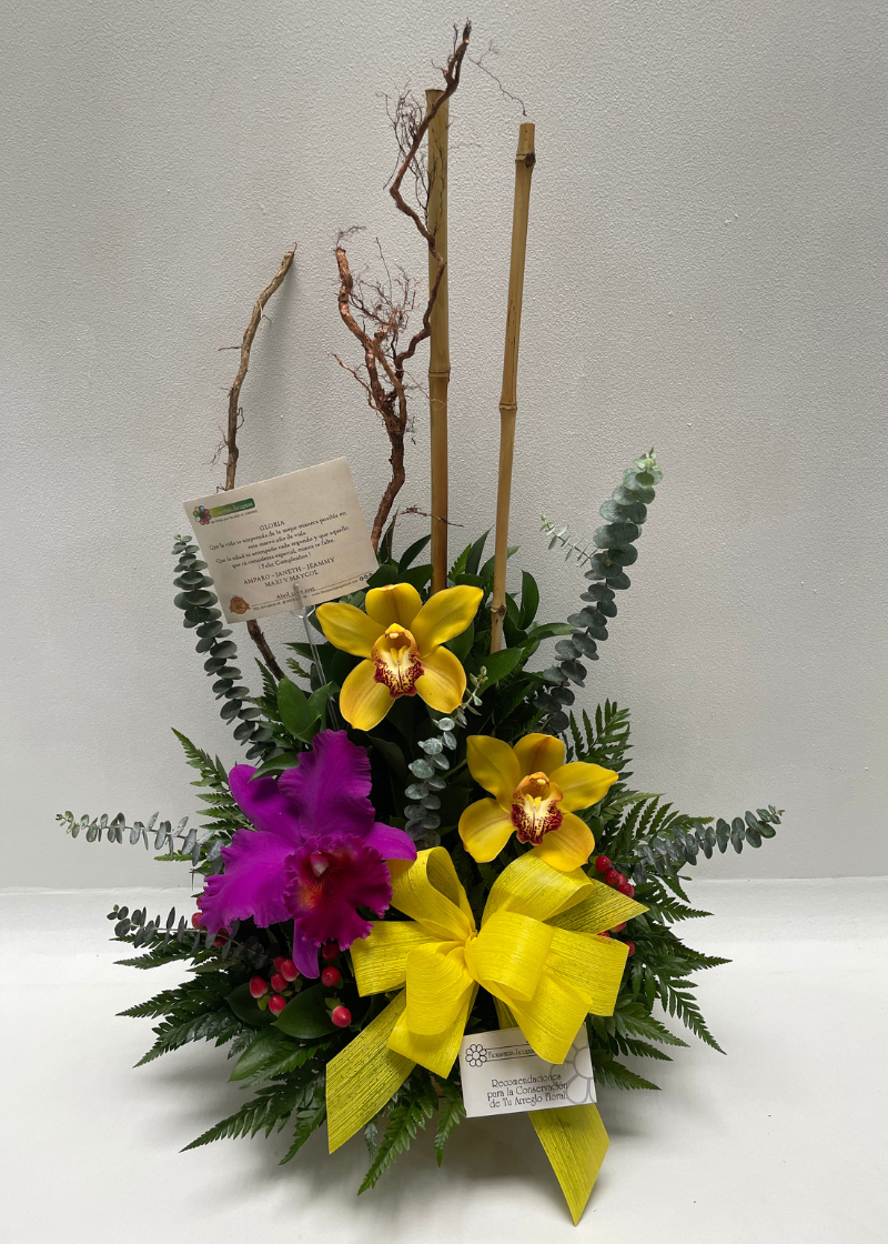 Arreglo floral de cumpleaños 08